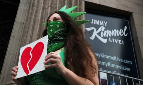 Trump Celebrates Jimmy Kimmel Program Cancellation as Networks Substitute Broadcast with Charlie Kirk Special